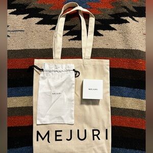 Mejuri Set